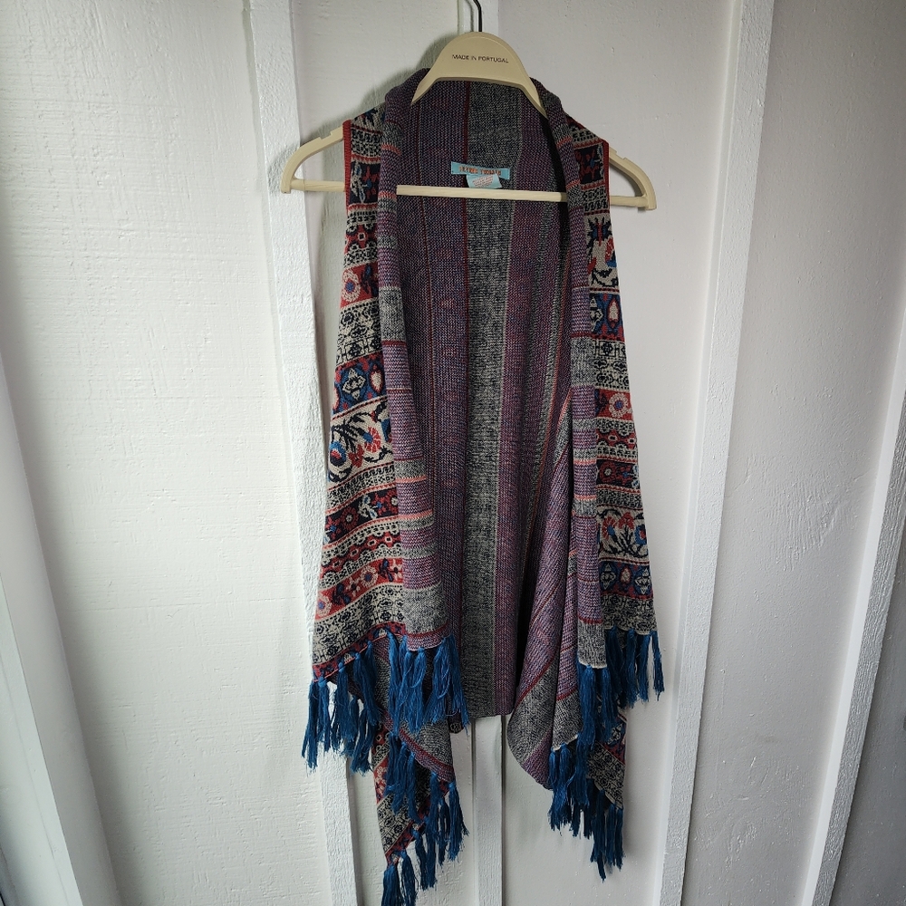 Flying Tomato Fringe Sweater Vest Size Small Boho Fringe Open Sleeveless Cardi